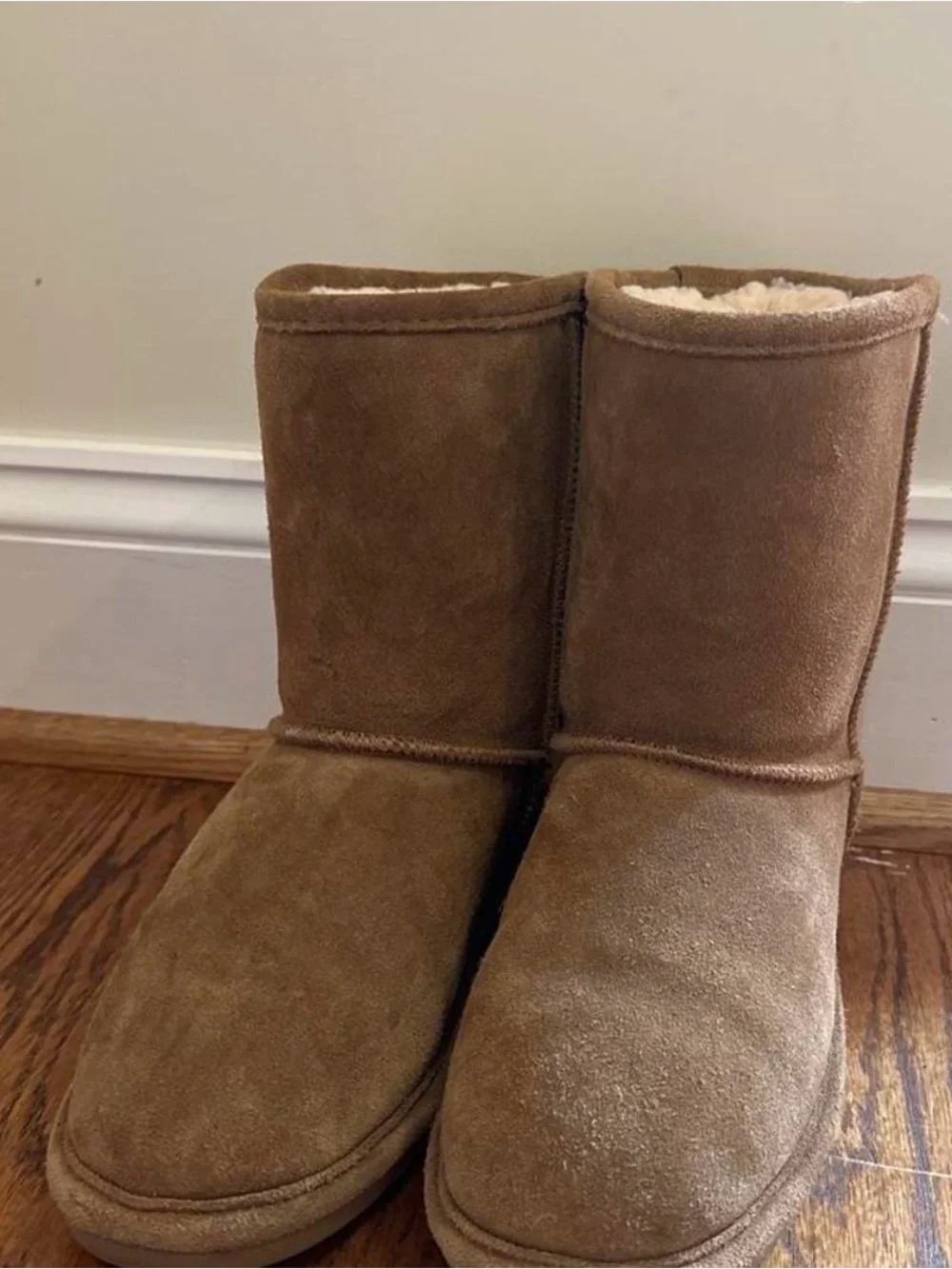 Classic Women's Shearling-Lined Suede Boot - Brown